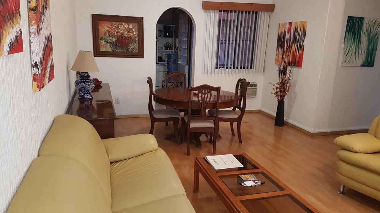 Steinhaus Suites Homero Kota Meksiko Bagian luar foto